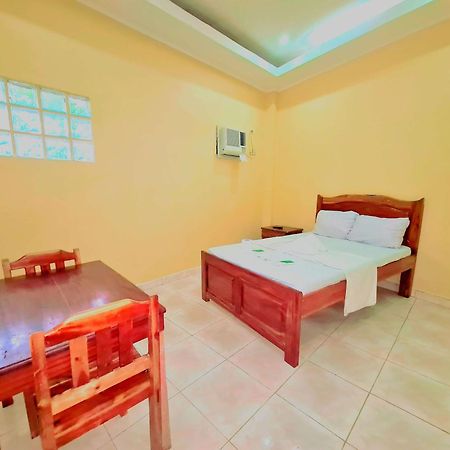La-Familia Guest House Siquijor Quarto foto